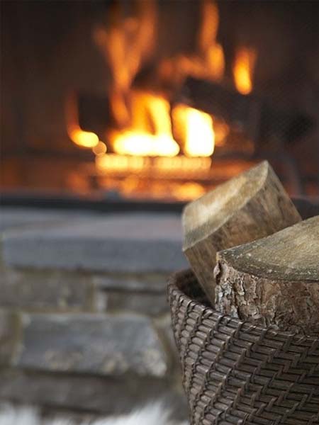 extras-hotel-en-frigiliana-chimenea